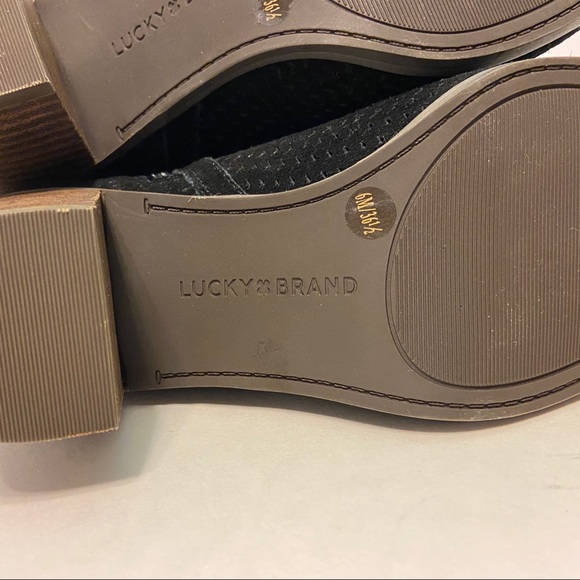 NWOT Lucky Brand Petre Perforated Suede Bootie - Picture 13 of 15